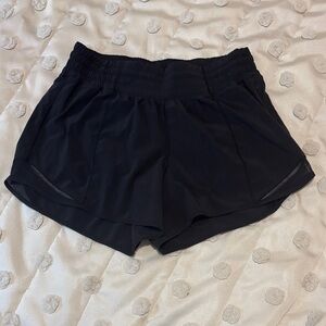 Lululemon Hotty Hot High Rise Short